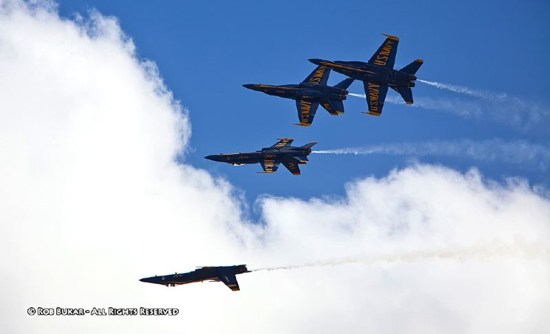 Blue Angels - Roll