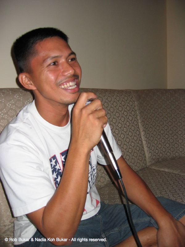 Pyrrhus, Karaoke