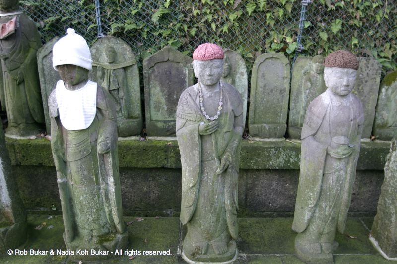 Statues, Hase Kannon Temple, Kamakura