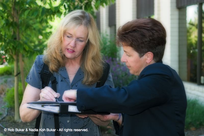 Susan Signing License